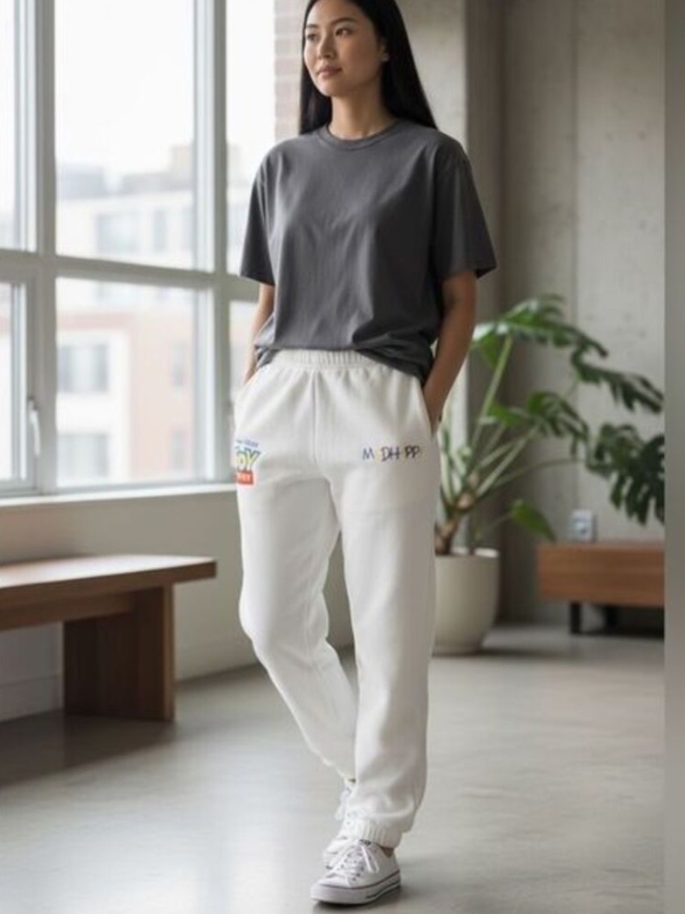 Madhappy X Pixar Toy Story Sweatpants Sz